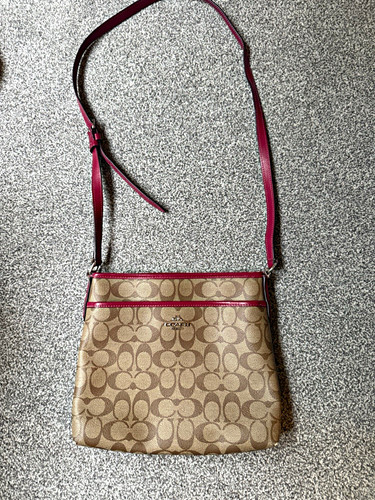 Coach signature coated canvas - coach,