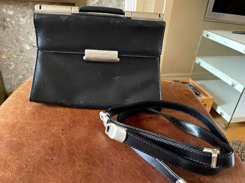 Mandarina duck black leather - black,