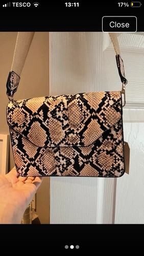 Croc skin pattern small - skin,