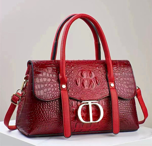 Women red crocodile - women’s,