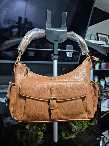 Brown pebbled leather shoulder - brown,